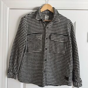 Zara Black and White Houndstooth Casual Button Down Shirt